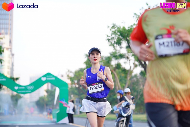 Lộ diện 4 runner giành vé tham dự chung kết Lazada Run tại Singapore - Ảnh 7.