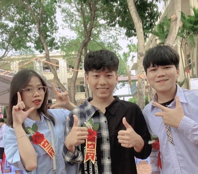 G&oacute;c bạn nh&agrave; người ta: Bộ ba BTS rủ nhau thi học bổng, cả 3 c&ugrave;ng xuất sắc th&agrave;nh c&ocirc;ng - Ảnh 2.