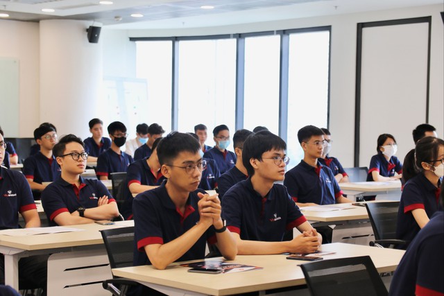 Chương tr&igrave;nh Đ&agrave;o tạo Kỹ sư AI Vingroup tuyển sinh năm thứ 4 - Ảnh 3.