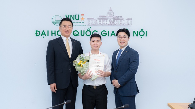 Nam sinh trường Luật bất ngờ chuyển ng&agrave;nh v&igrave; ước mơ được nghi&ecirc;n cứu v&agrave; chữa trị cho bệnh nh&acirc;n ung thư - Ảnh 1.