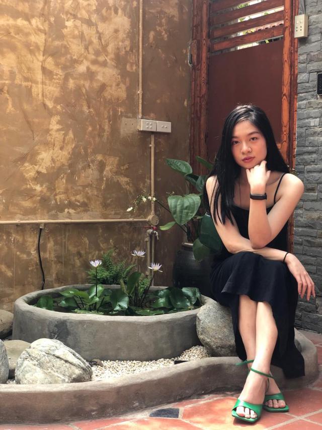 &ldquo;Học tỷ Bắc Đại&rdquo; khiến sinh vi&ecirc;n ĐH FPT cực m&ecirc; mỗi giờ l&ecirc;n lớp - Ảnh 3.