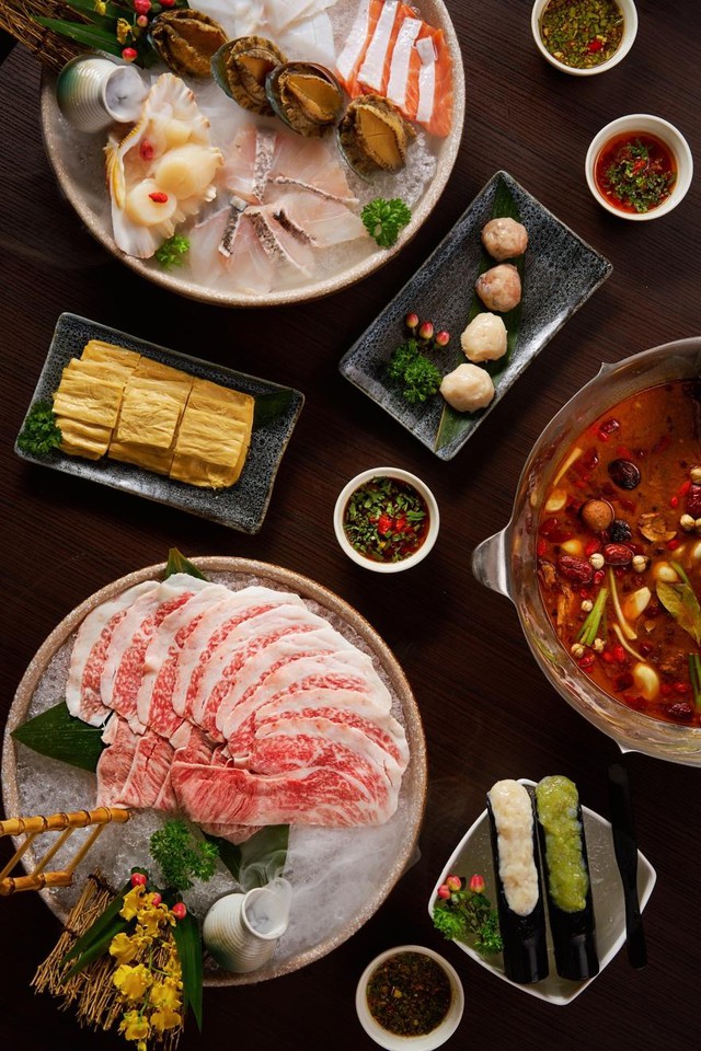 Thương hiệu lẩu Đ&agrave;i Loan (Trung Quốc) &ldquo;nhất định phải thử&rdquo; Wulao đ&atilde; ch&iacute;nh thức c&oacute; mặt tại Việt Nam - Ảnh 1.