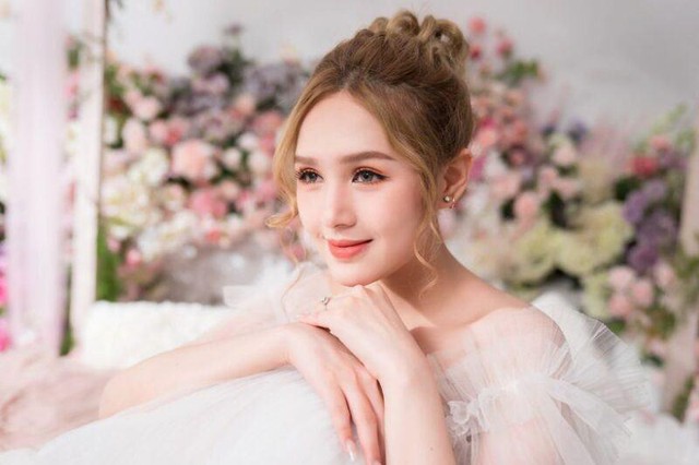 Xo&agrave;i Non: Từ nữ ch&iacute;nh MV ca nhạc đến đại diện m&ocirc;n ph&aacute;i Nga Mi trong Kiếm Thế Origin - Ảnh 2.