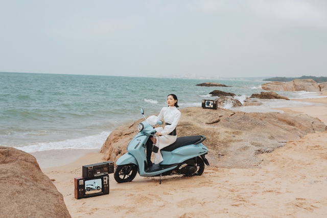 C&ugrave;ng Yamaha Grande biến h&oacute;a th&agrave;nh qu&yacute; c&ocirc; độc đ&aacute;o v&agrave; &ldquo;chất lừ&rdquo; - Ảnh 1.