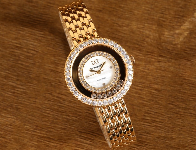 Đồng hồ nữ Diamond D giảm gi&aacute; đặc biệt số lượng giới hạn - Ảnh 2.