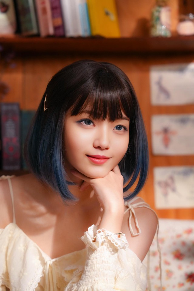 Ngỡ ng&agrave;ng ca sĩ mới nổi Eve Linh được đ&ocirc;ng đảo cộng đồng mạng y&ecirc;u mến ho&aacute; ra l&agrave; người ảo? - Ảnh 6.