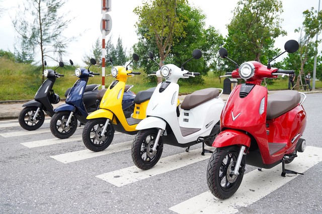 VinFast ưu đ&atilde;i đặc biệt m&ugrave;a h&egrave; - Evo200 Lite về gi&aacute; 19,4 triệu đồng - Ảnh 4.