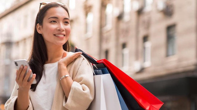 Thẻ t&iacute;n dụng quốc tế: Khi tiện lợi gặp an to&agrave;n kh&ocirc;ng tiếp x&uacute;c - Ảnh 2.