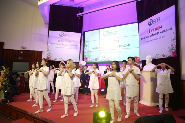 Trường Cao đẳng Y tế v&agrave; Thiết bị Việt Đức tuyển sinh hệ Cao đẳng ch&iacute;nh quy năm 2023 - Ảnh 2.