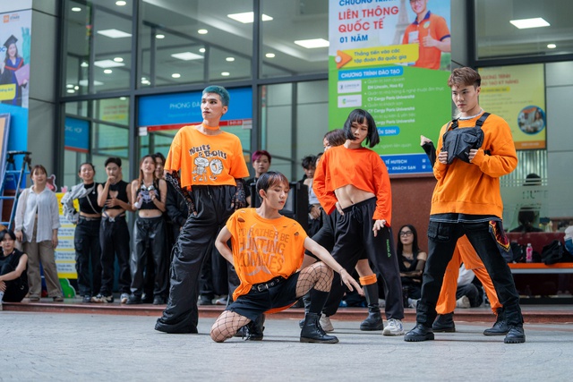 Năng động v&agrave; sẵn s&agrave;ng trải nghiệm - &ldquo;thương hiệu&rdquo; của sinh vi&ecirc;n HUTECH - Ảnh 1.