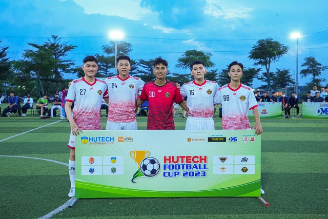 Năng động v&agrave; sẵn s&agrave;ng trải nghiệm - &ldquo;thương hiệu&rdquo; của sinh vi&ecirc;n HUTECH - Ảnh 3.