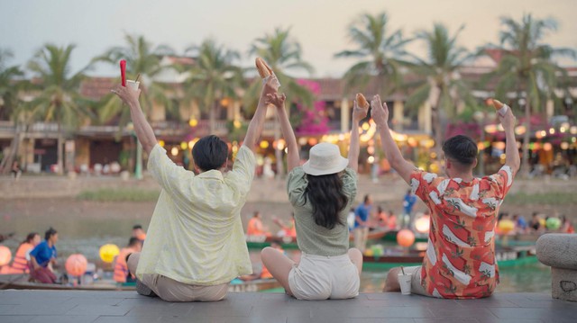 Yoga thư thái, bay thoải mái, Vietjet thôi! - Ảnh 1.