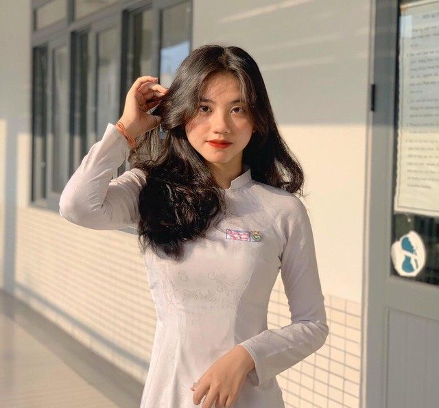 Kh&ocirc;ng phải mỹ nh&acirc;n phim TVB đ&acirc;u, nữ sinh ĐH FPT đ&oacute; - Ảnh 3.