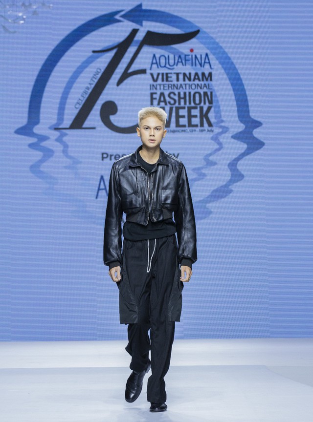 5 nh&agrave; thiết kế trẻ hứa hẹn l&agrave;m n&ecirc;n chuyện tại Vietnam Fashion Week 2023 chủ đề Thời trang bền vững - Ảnh 10.