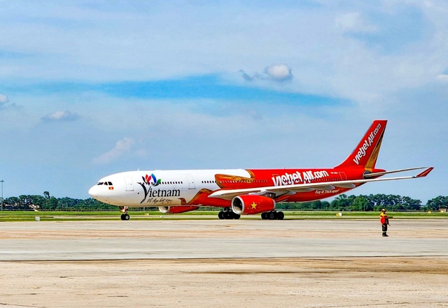 Biểu tượng Du lịch Việt Nam lên thân tàu bay lớn của Vietjet - Ảnh 1.
