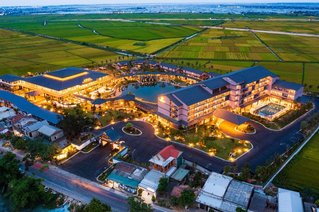 M&ugrave;a h&egrave; đi tắm kho&aacute;ng n&oacute;ng: Nghe th&igrave; ngược nhưng t&aacute;c dụng khiến ai cũng bất ngờ - Ảnh 7.