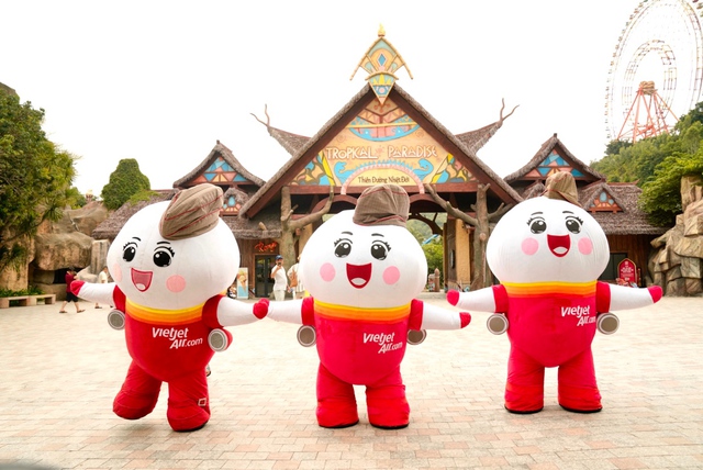 Tưng bừng lễ hội m&ugrave;a h&egrave; c&ugrave;ng Vietjet v&agrave; m&aacute;y bay Amy khắp bốn phương - Ảnh 1.