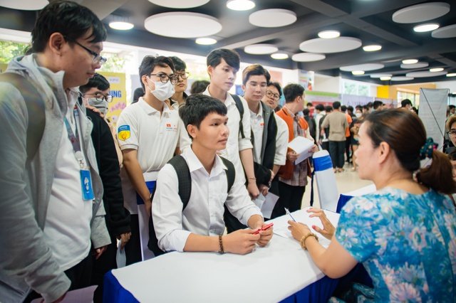 VJIT JOB FAIR 2023: Doanh nghiệp Nhật Bản tuyển số lượng lớn nh&acirc;n sự từ Việt Nam - Ảnh 1.