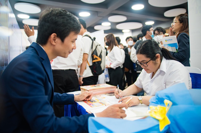 VJIT JOB FAIR 2023: Doanh nghiệp Nhật Bản tuyển số lượng lớn nh&acirc;n sự từ Việt Nam - Ảnh 3.