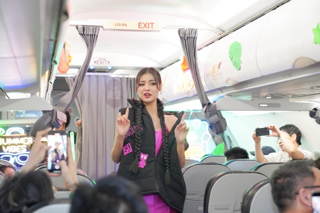 Tưng bừng lễ hội m&ugrave;a h&egrave; c&ugrave;ng Vietjet v&agrave; m&aacute;y bay Amy khắp bốn phương - Ảnh 7.