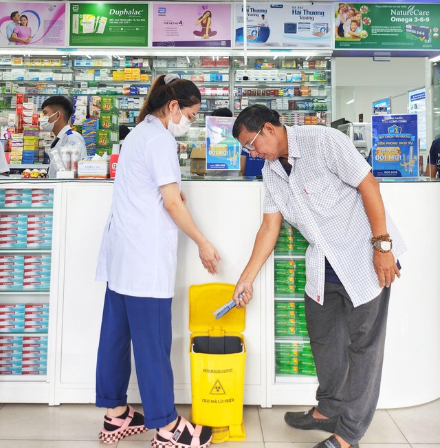 FPT Long Ch&acirc;u triển khai dịch vụ Thu cũ đổi mới b&uacute;t ti&ecirc;m tiểu đường ti&ecirc;n phong ở Việt Nam - Ảnh 2.