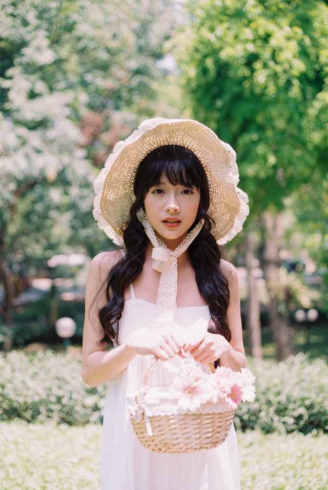 Ngắm vẻ đẹp trong veo của n&agrave;ng mẫu Việt sinh vi&ecirc;n trường ĐH FPT H&agrave; Nội - Ảnh 6.