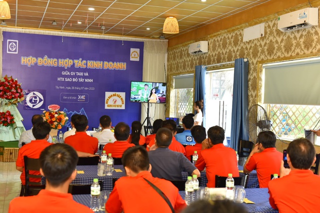 GV Taxi bắt tay Sao Đỏ: Đưa app đặt xe công nghệ tới người dân Tây Ninh - Ảnh 1.