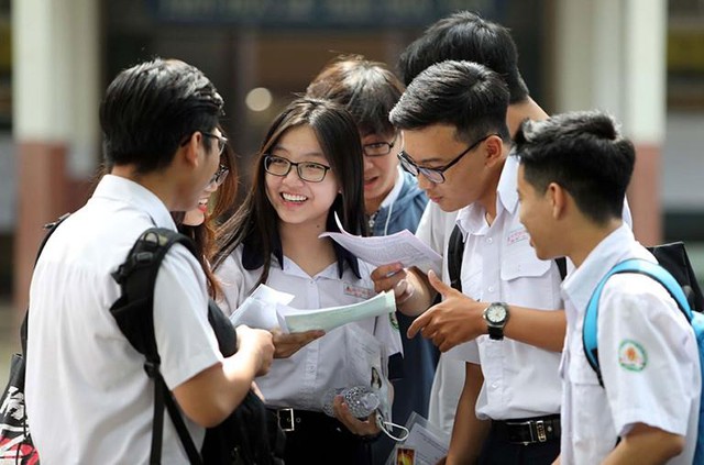 Ho&agrave;n đến 50% lệ ph&iacute; x&eacute;t tuyển đại học khi thanh to&aacute;n qua Viettel Money - Ảnh 1.
