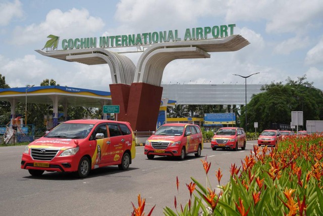 Check-in rộn r&agrave;ng khắp th&agrave;nh phố Kochi (Ấn Độ), Jakarta (Indonesia) c&ugrave;ng Vietjet - Ảnh 2.