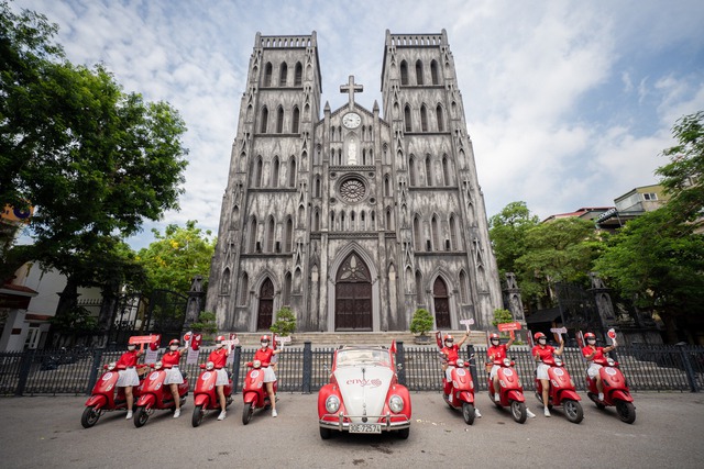 Envy Apples Vietnam chào đón mùa táo với chuỗi roadshow ba miền ngập sắc đỏ - Ảnh 1.