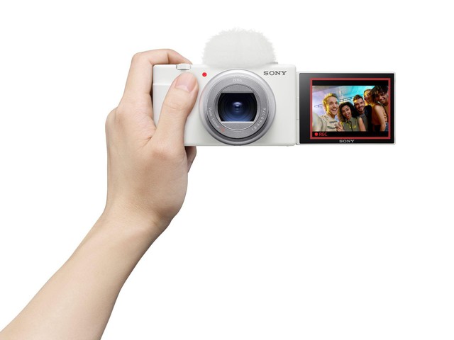 Sony ZV-1 và ZV-1 II, bộ đôi máy ảnh hàng đầu dành cho Vlogger và nhà sáng tạo nội dung - Ảnh 3.