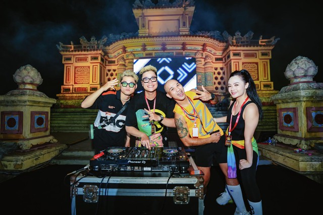 3000 người c&ugrave;ng nhau sẻ chia tinh thần thể thao kh&ocirc;ng giới hạn tại lễ hội Huế - Zumba&reg; Festival 2023 - Ảnh 13.