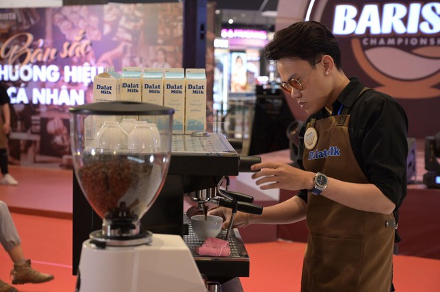 Bán kết Dalatmilk Barista Championship 2023: Nơi đam mê và sáng tạo thăng hoa - Ảnh 3.