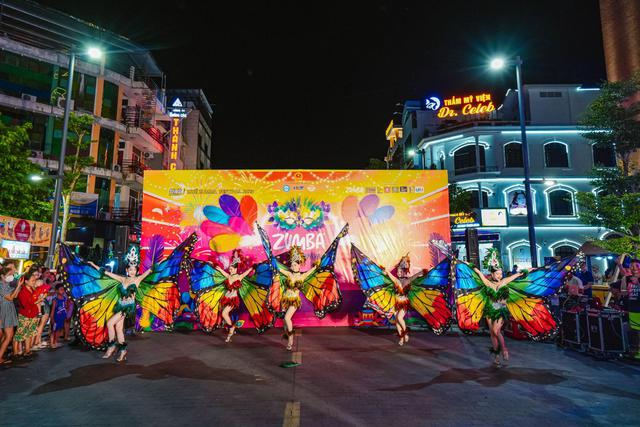 3000 người c&ugrave;ng nhau sẻ chia tinh thần thể thao kh&ocirc;ng giới hạn tại lễ hội Huế - Zumba&reg; Festival 2023 - Ảnh 7.