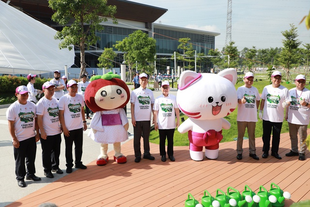 BECAMEX TOKYU và AEON Việt Nam tổ chức ngày hội trồng cây - Ảnh 1.