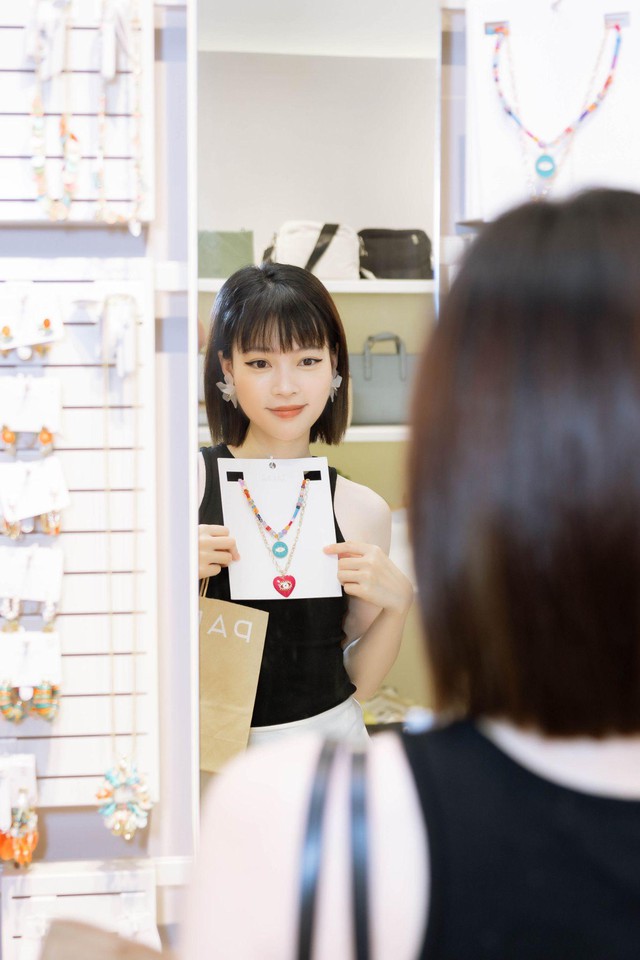 D&agrave;n sao Việt hội tụ tại buổi ra mắt cửa h&agrave;ng tr&ecirc;n phố đầu ti&ecirc;n của PARFOIS tại trung t&acirc;m H&agrave; Nội - Ảnh 6.