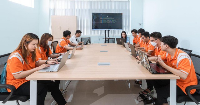 Loạt ng&agrave;nh hot khiến 2k5 m&ecirc; đắm, cơ hội việc l&agrave;m rộng mở - Ảnh 1.