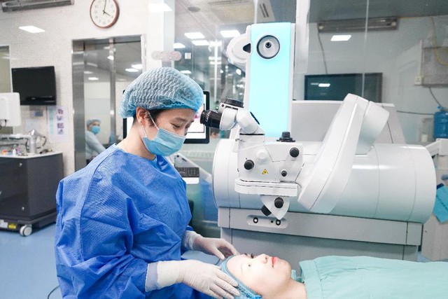 B&iacute; quyết tho&aacute;t cận nhanh như chớp, an to&agrave;n lại chẳng đau nhưng nhiều người chưa biết - Ảnh 3.