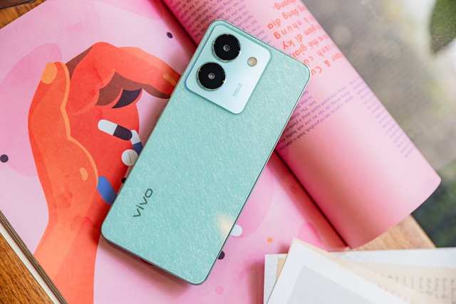 Điện thoại dưới 6 triệu toàn năng bậc nhất dành cho mùa Back To School - Ảnh 3.
