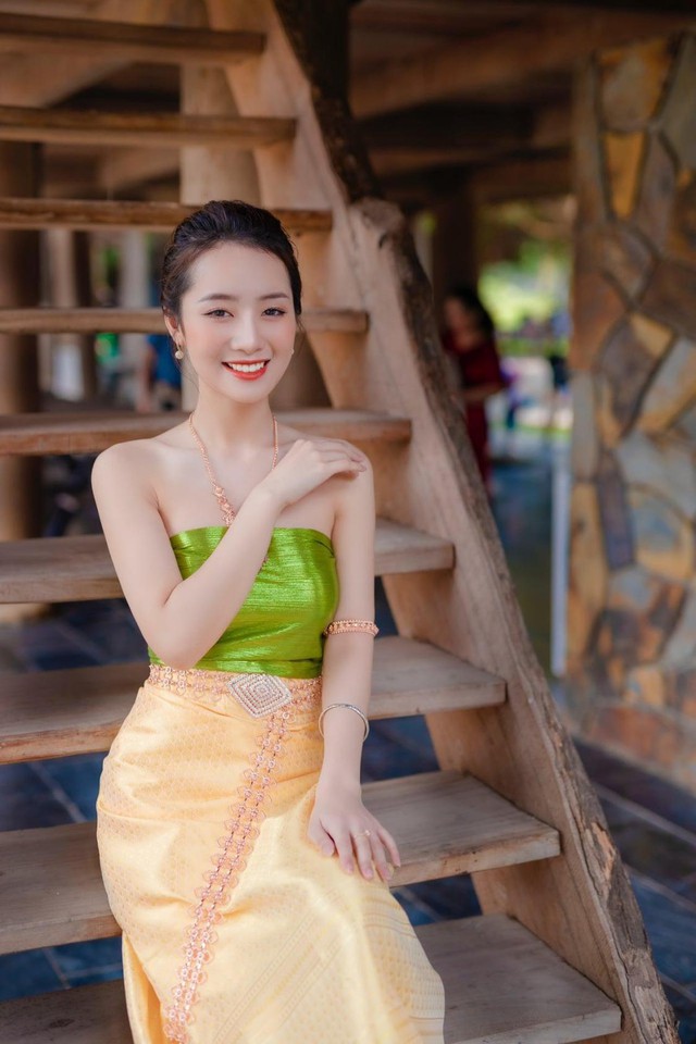Nhan sắc g&acirc;y thương nhớ của nữ sinh ng&agrave;nh Ng&ocirc;n ngữ Nhật - Ảnh 4.