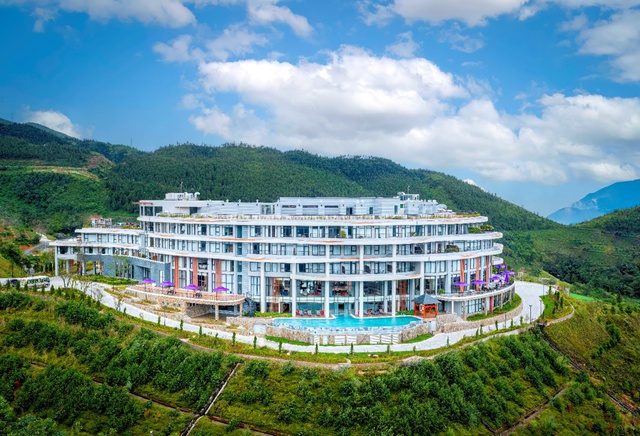 Khu nghỉ dưỡng cao cấp Lady Hill Sapa Resort chính thức đi vào hoạt động - Ảnh 1.