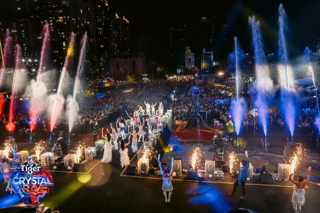 Water EDM Festival của năm gọi t&ecirc;n Tiger Crystal Rave 2.0, đại tiệc t&eacute; nước cho 140.000 raver - Ảnh 6.