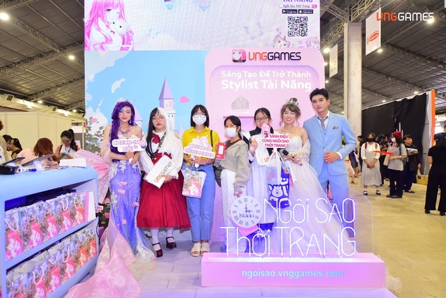 Tựa game Ngôi Sao Thời Trang VNG chào đón hơn 1000 fan cứng tại Color Fiesta 2023 - Ảnh 1.