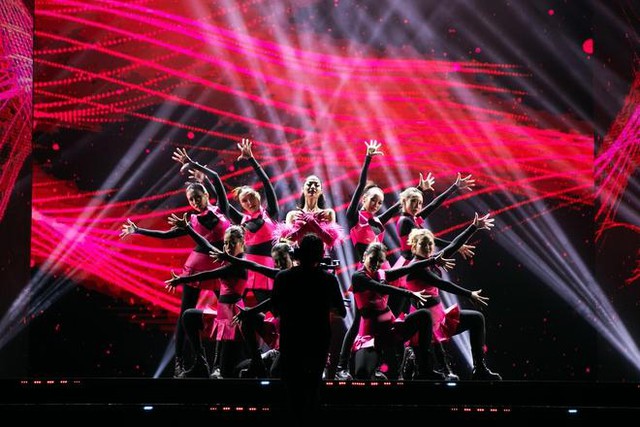 5 điểm nhấn ấn tượng trong Chung kết Miss Grand Vietnam 2023: C&aacute;c tiết mục m&atilde;n nh&atilde;n, khoảnh khắc đăng quang g&acirc;y b&atilde;o - Ảnh 7.