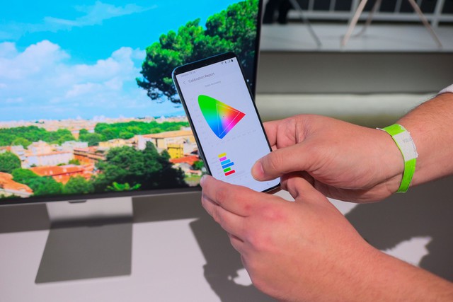 Khai ph&oacute;ng kh&ocirc;ng gian s&aacute;ng tạo kh&ocirc;ng giới hạn với độ ph&acirc;n giải 5K từ ViewFinity S9 - Ảnh 3.