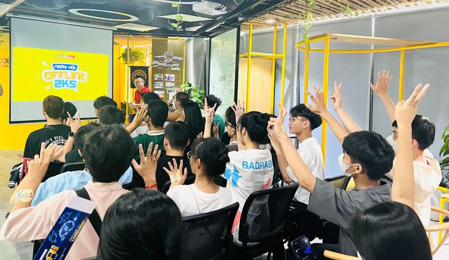 Giải m&atilde; sự kiện độc đ&aacute;o &ldquo;Ng&agrave;y hội Offline 2k5&rdquo; g&acirc;y sốt giới trẻ trong thời gian qua - Ảnh 6.
