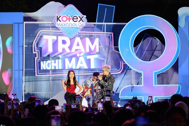 Trạm Nghỉ Mát Kotex Maxcool Sài Gòn: B Ray - Mikelodic biến sân khấu thành rap show cùng loạt hoạt động giải trí hấp dẫn - Ảnh 10.