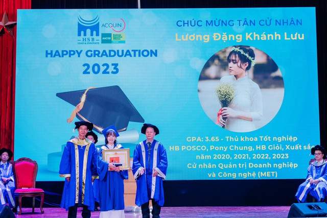 Lớp sinh vi&ecirc;n đầu ti&ecirc;n của ng&agrave;nh quản trị doanh nghiệp v&agrave; c&ocirc;ng nghệ, trường Quản trị v&agrave; Kinh doanh (HSB) ra trường - Ảnh 2.