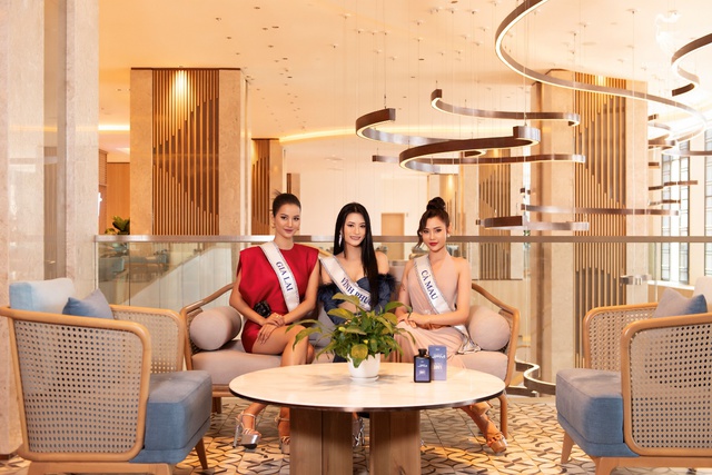 18 thí sinh Miss Universe Vietnam hào hứng check-in The Grand Ho Tram - Ảnh 3.