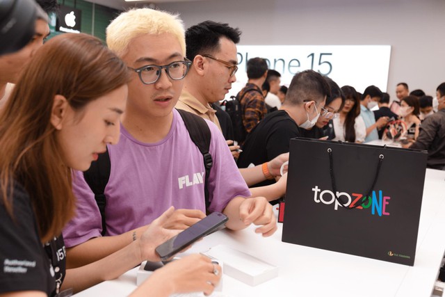 Những dấu ấn nổi bật từ chiếc iPhone 15 series tại TopZone - Tận hưởng trải nghiệm thú vị!